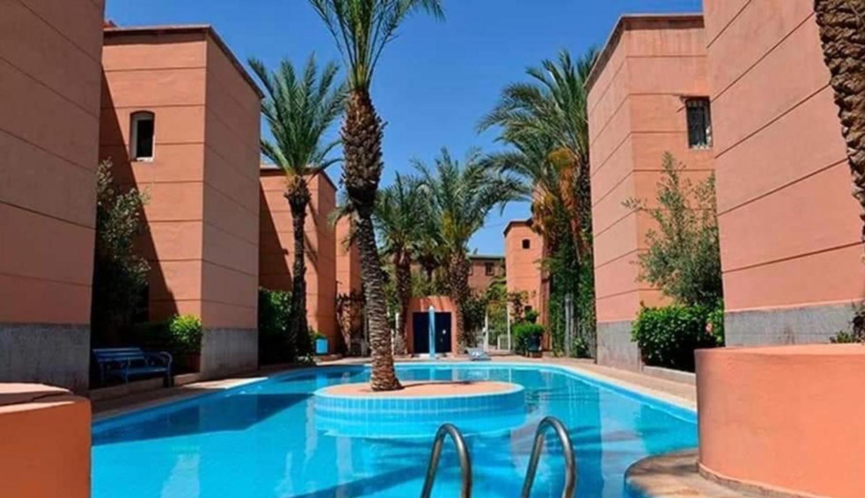 Riad Nezha Avec Jacuzzi Et 3 Piscines Au Coeur De Marakéš Exteriér fotografie