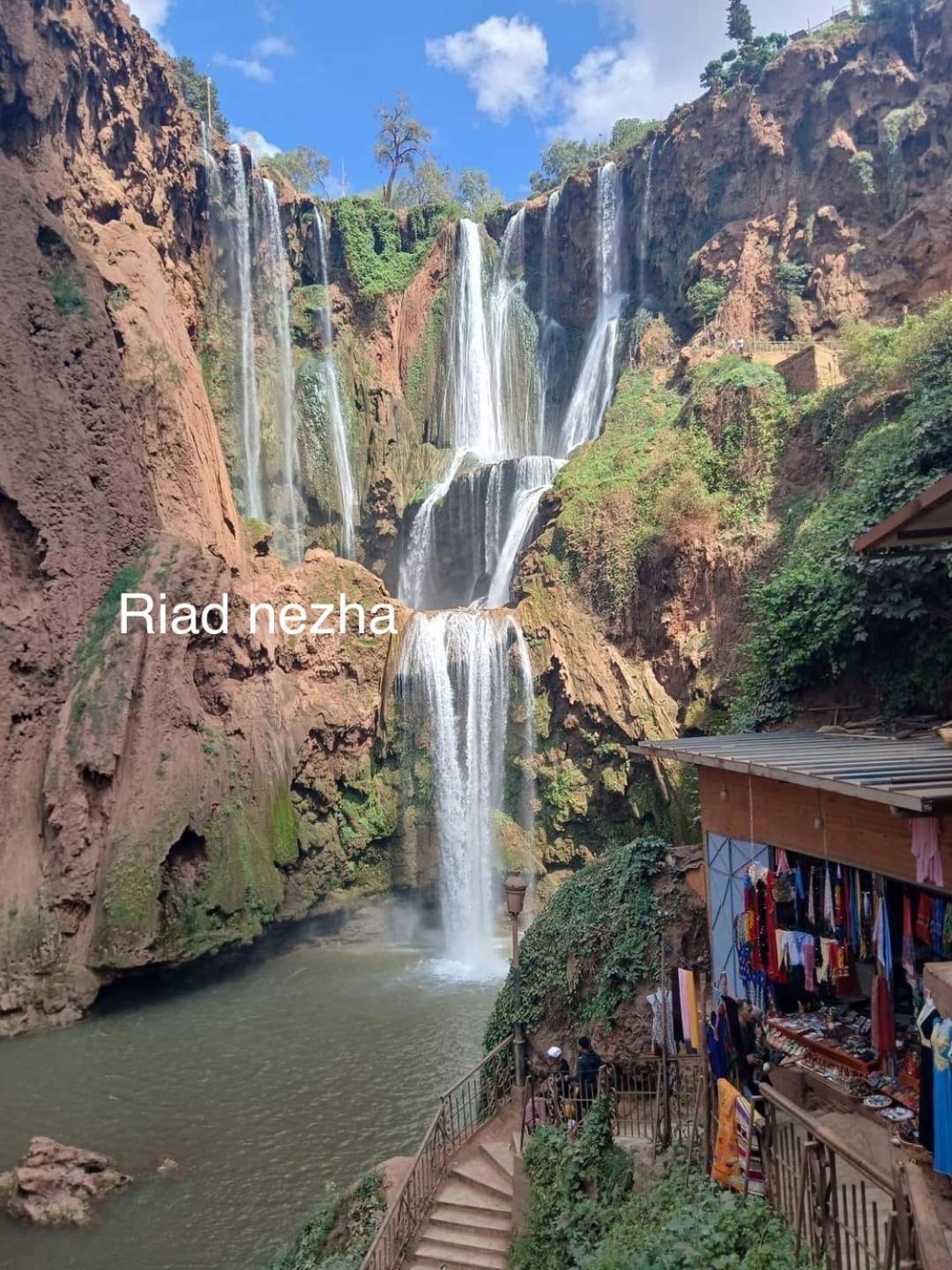 Riad Nezha Avec Jacuzzi Et 3 Piscines Au Coeur De Marakéš Exteriér fotografie