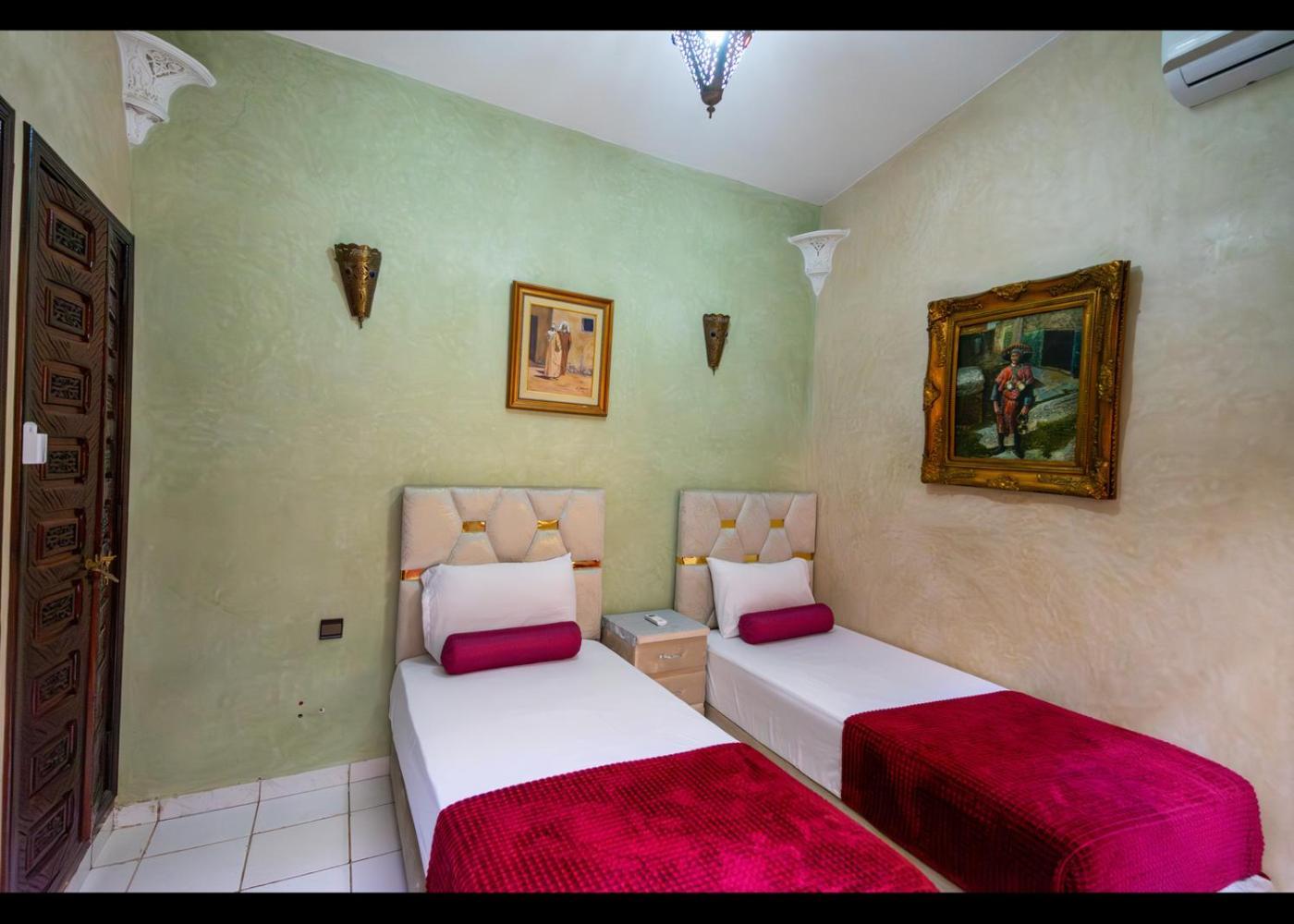 Riad Nezha Avec Jacuzzi Et 3 Piscines Au Coeur De Marakéš Exteriér fotografie